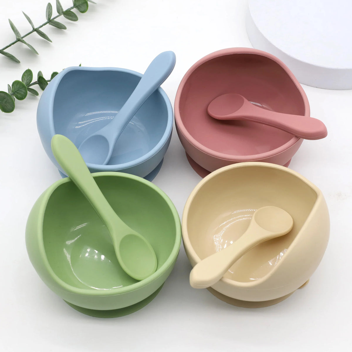 Bol Alimentation Bébé Silicone avec Ventouse & Cuillère — Début de Diversification