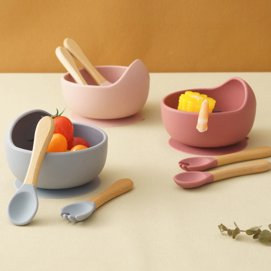 Set Vaisselle Bébé Silicone 3 Pièces — Bol, Cuillère & Fourchette en Bois